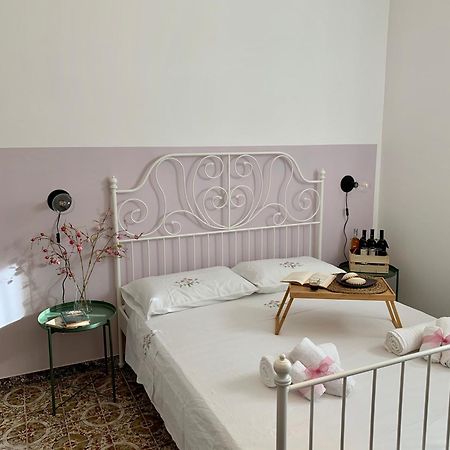 Talia B & B Agira Exteriér fotografie
